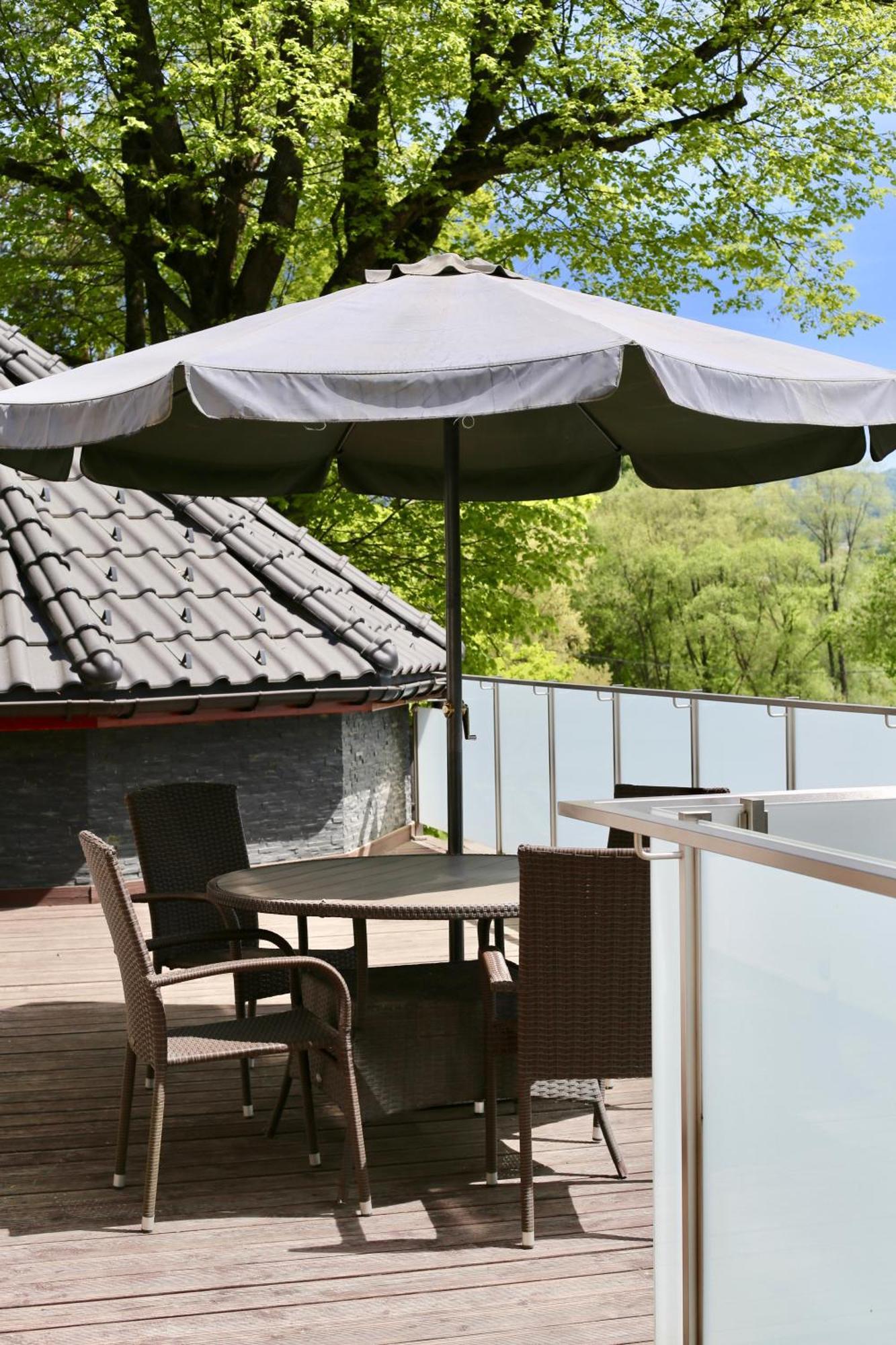 Hotel Zacisze Wegierska Gorka Exteriör bild